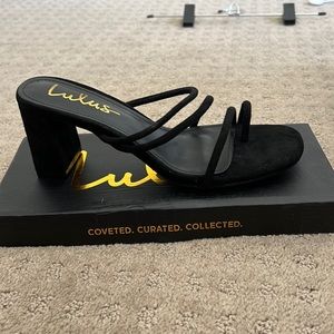 Lulus Suede black heels - Never worn before